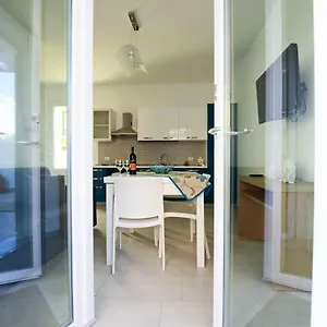  Appartamento Claudia Blu Mar Con Piscina E Wi-fi